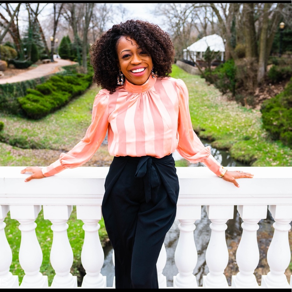 Meet your Posher, Bunmi